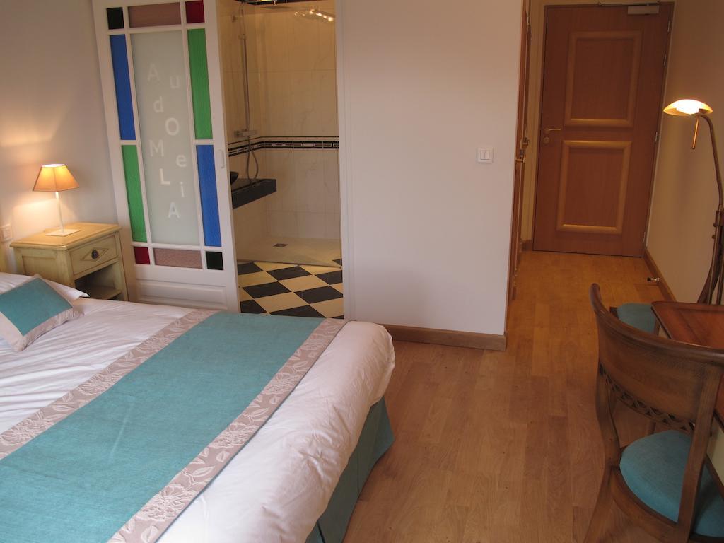 Hotel Au Domelia Provinois Cerneux Zimmer foto